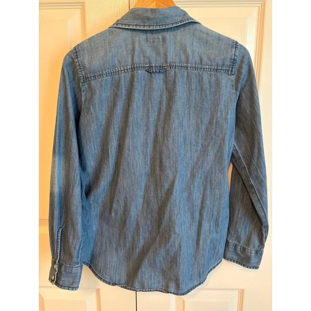 Liz Claiborne Denim Pearl Snap Shirt Vintage 1990s Western Cotton Top Medium - Picture 4 of 5